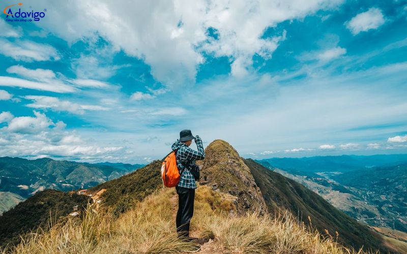 Cuối năm là thời điểm phù hợp để săn mây Tà Xùa