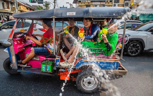le_hoi_Songkran_1