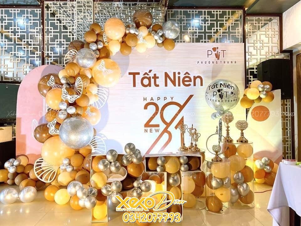 Dịch vụ trang tr&iacute; background year end party