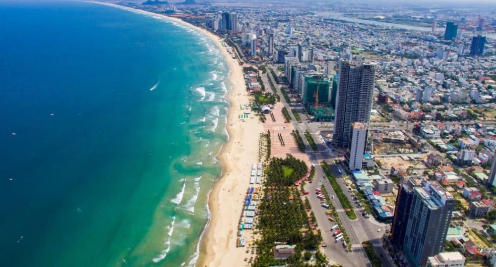 B&atilde;i biển Mỹ Kh&ecirc; &ndash; kh&ocirc;ng gian mở l&yacute; tưởng cho Year End Party.