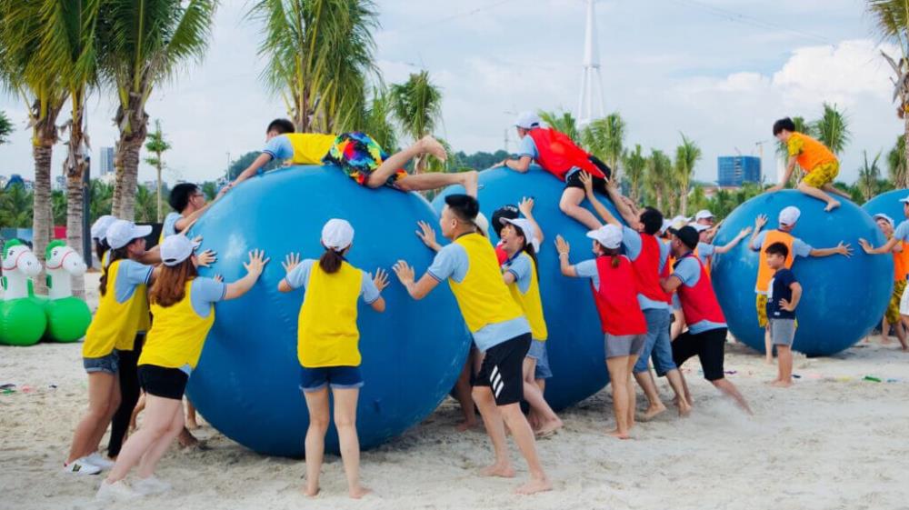 Team building tại bãi biển nhân tạo Cần Thơ