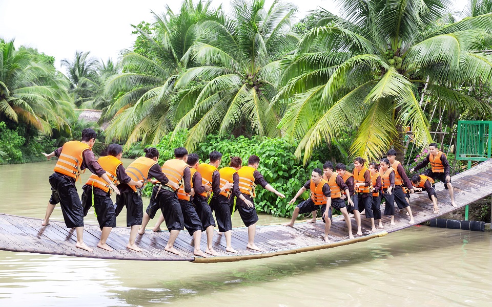 Team building tại Bến Tre 