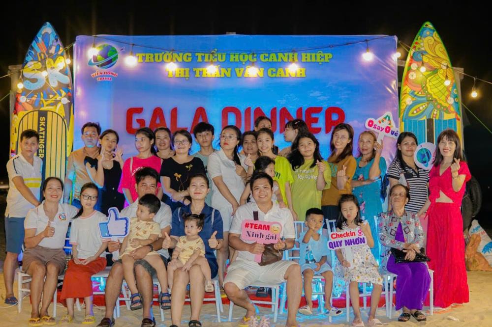 Gala dinner dành cho các bạn nhỏ. 